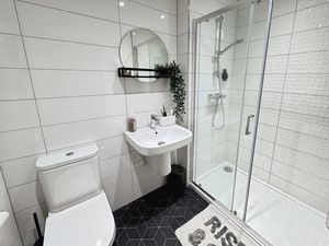 Photo 5- click for photo gallery